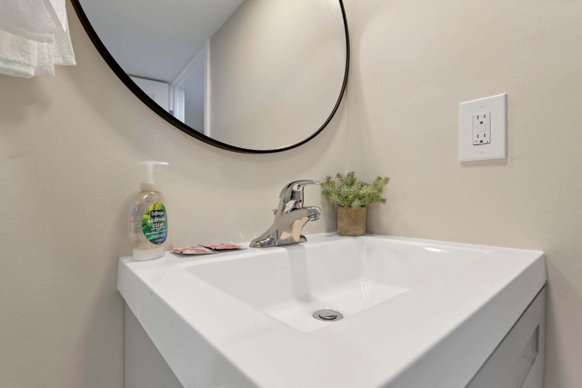 Housepitality - The Osu Hideaway - 4 Bedroom 5 Min From Osu Grandview